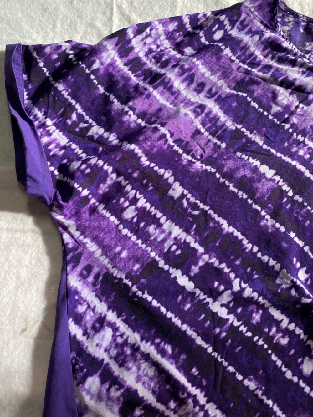 Vibrant Purple Tie-Dye V-Neck Tunic No Tag APAP 32”Close to 3X Light Weigth - Picture 8 of 13